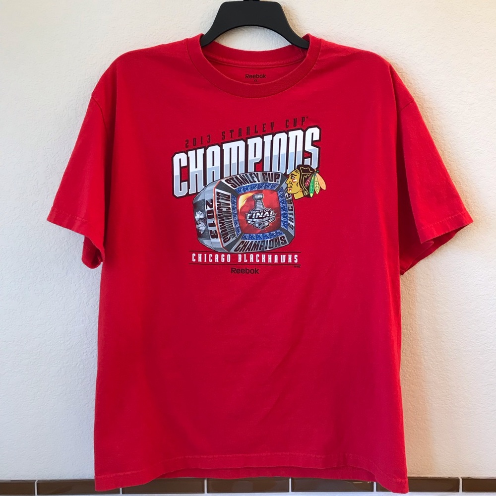 Chicago Blackhawks 2013 Stanley Cup Champions Hockey T Shirt Mens XL Reebok Red